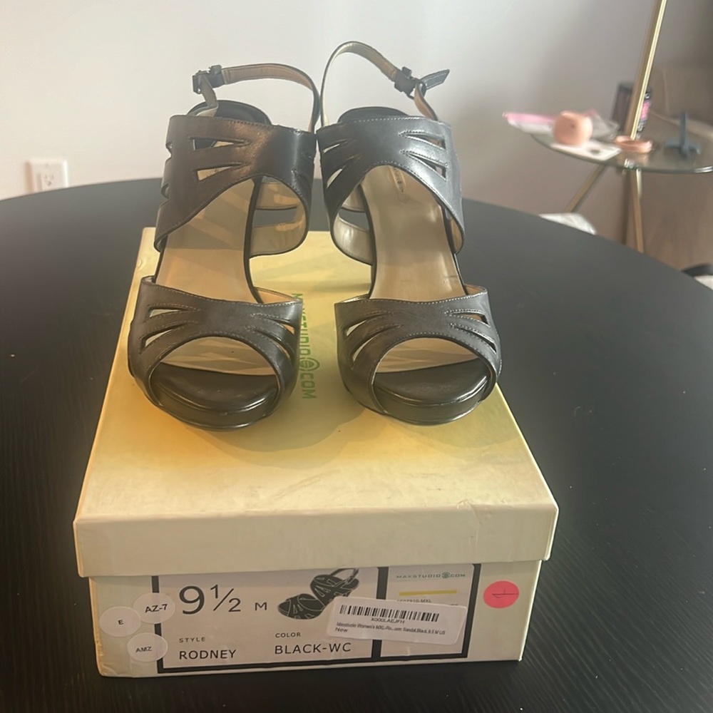 Max studio sandals.